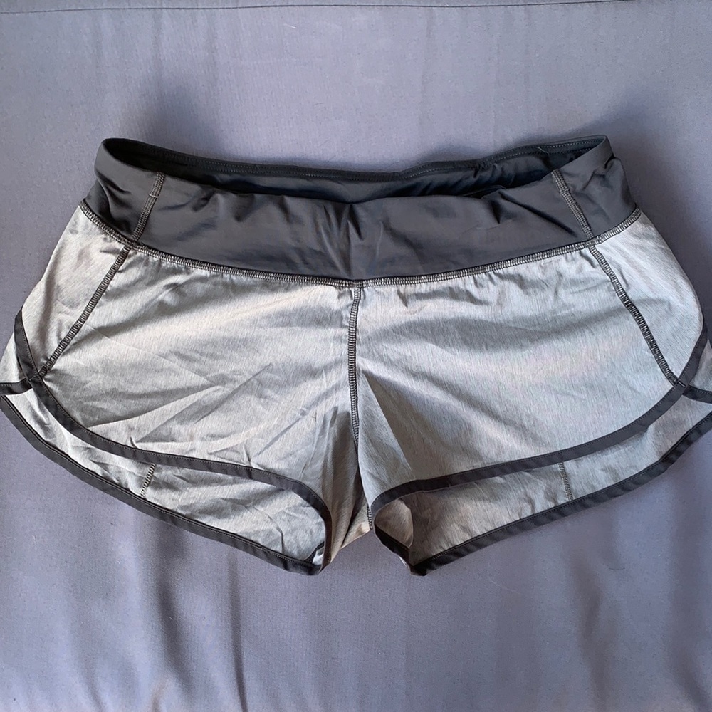 Lululemon Speed Short *2-way stretch 2.5”